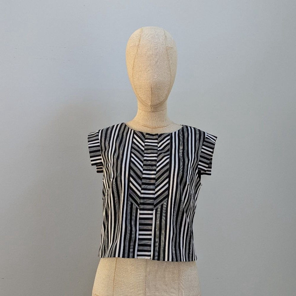Milly Black and White Short Sleeve Blouse - Size 4